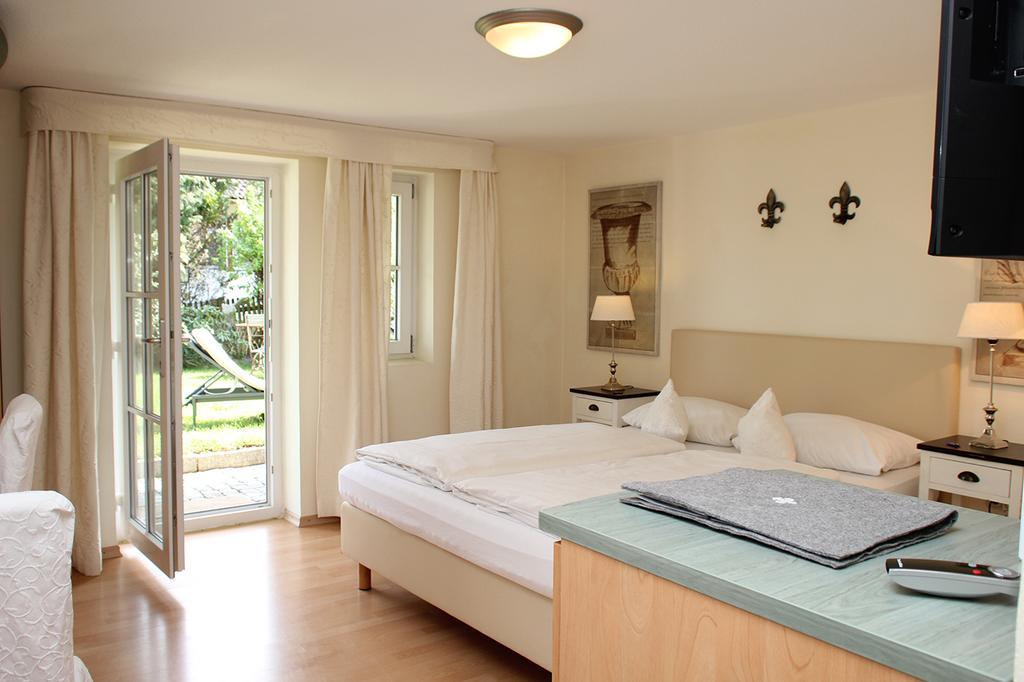 Hotel Zur Sonne Rimsting Exterior foto